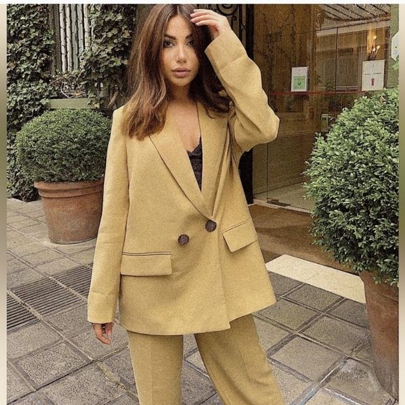 Zara Double breasted blazer and pants set - Picture 1 of 7